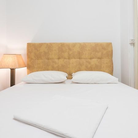 Victoria Grand Palace Apartments Atenas Exterior foto