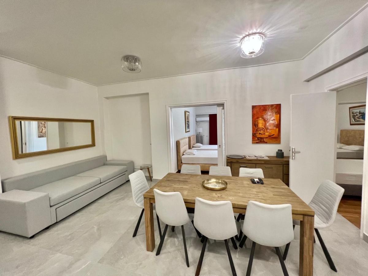 Victoria Grand Palace Apartments Atenas Exterior foto